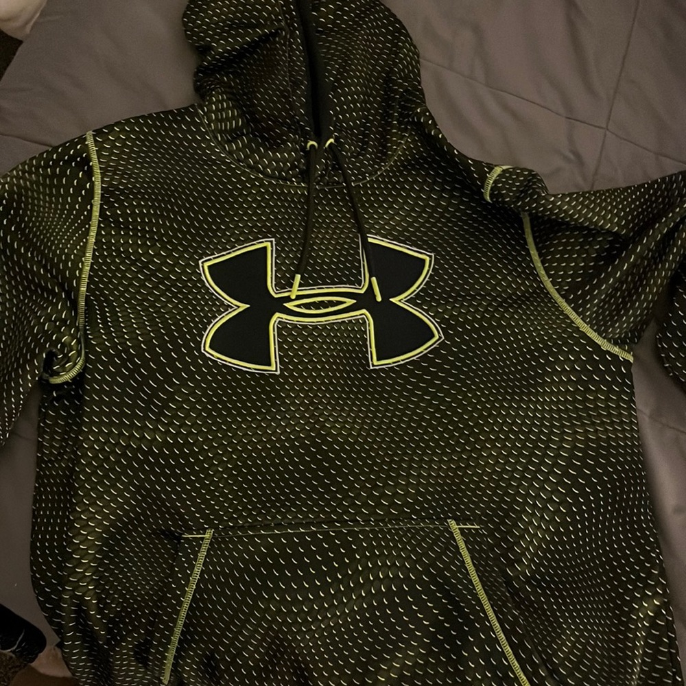 neon yellow and black under armour sweatshirt
